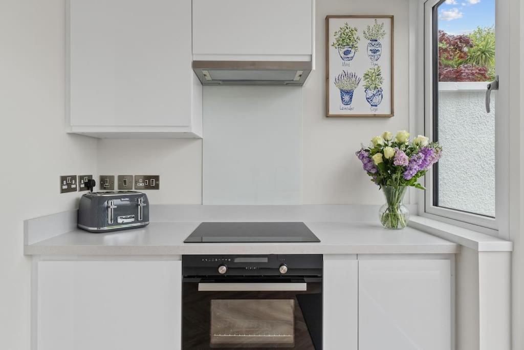 White Cottage Stunning Contemporary 2 Bedroom 2 Ensuite Annex With Hot Tub Plymouth Luaran gambar